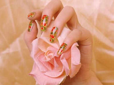 美甲:引爆指甲彩绘潮流