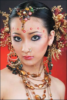 欧中印韩4款造型4种风情