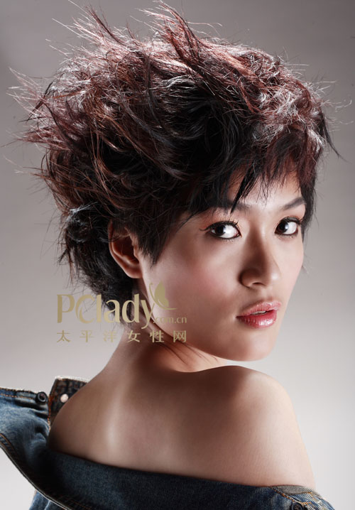 彰显个性美的短发造型